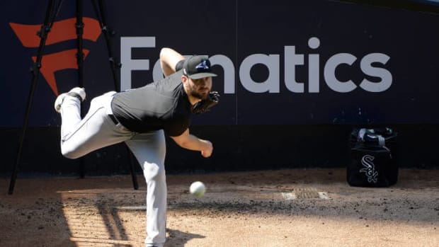 Lucas Giolito 2020-07-03 - gettyimages-1254112672-612x612